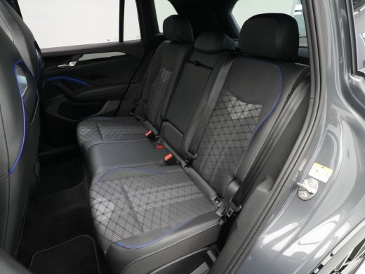 Volkswagen Tiguan 1.5 eTSI R-Line Business Panorama Camera Navigatie Acc 36 ActivLease financial lease