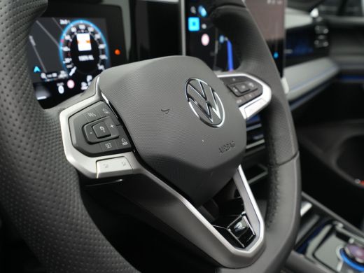 Volkswagen Tiguan 1.5 eTSI R-Line Business Panorama Camera Navigatie Acc 36 ActivLease financial lease