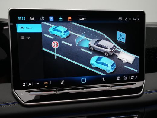 Volkswagen Tiguan 1.5 eTSI R-Line Business Panorama Camera Navigatie Acc 36 ActivLease financial lease