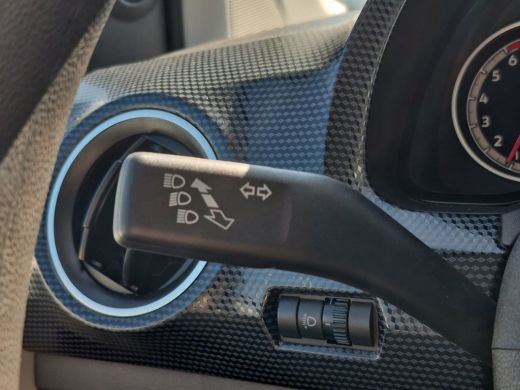 Volkswagen up! 1.0 | Airco | All Weather banden | Bluetooth telefoonvoorbereiding ActivLease financial lease