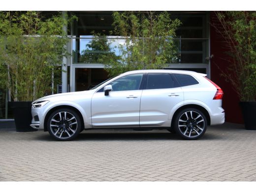 Volvo  XC60 2.0 T5 Momentum | Adaptive Cruise | Keyless | Stoelverwarming | 22" Velgen ActivLease financial lease
