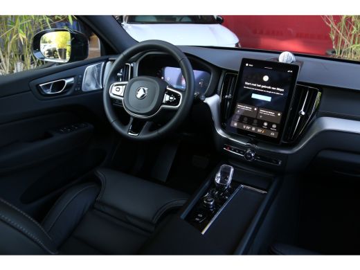 Volvo  XC60 2.0 T6 Plug-in hybrid AWD Ultra Black Edition | Full Option! | Luchtvering | Bowers&Wilkins | Mas... ActivLease financial lease