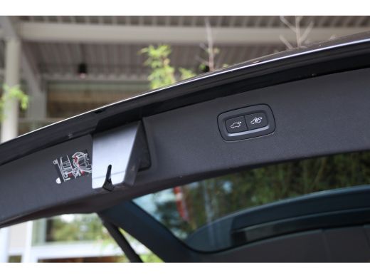 Volvo  XC90 2.0 T8 Recharge AWD R-Design | Stoelventilatie | Panoramadak | Harman/Kardon | Memory | 360 Camera ActivLease financial lease