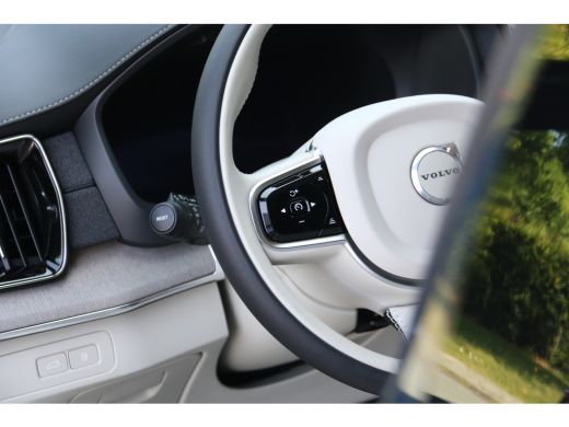 Volvo  XC90 Ultra Bright Recharge Plug-In Hybrid AWD | Panoramadak | Harman/Kardon | Massage | Stoelventilati... ActivLease financial lease