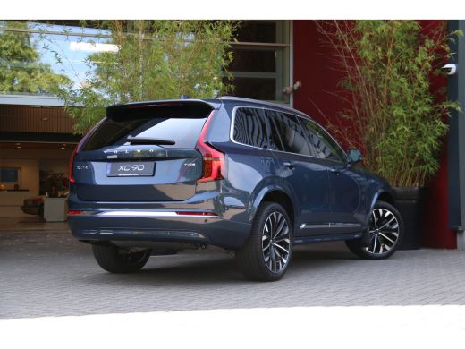 Volvo  XC90 Ultra Bright Recharge Plug-In Hybrid AWD | Panoramadak | Harman/Kardon | Massage | Stoelventilati... ActivLease financial lease