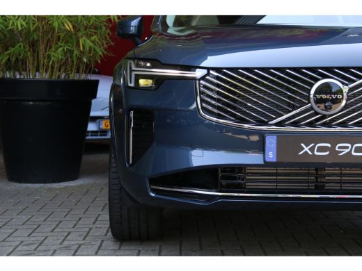 Volvo  XC90 Ultra Bright Recharge Plug-In Hybrid AWD | Panoramadak | Harman/Kardon | Massage | Stoelventilati... ActivLease financial lease