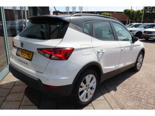 Seat Arona 1.0 TSI Style Business Intense Plus | Achteruitrijcamera | Cruise control adaptief | Draadloze te...