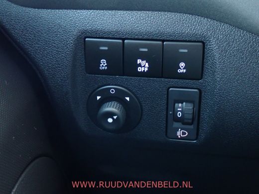 Citroën ë-Berlingo E-Feel 23kWh 5-PERSOONS 89%SOH NAVI/CARPLAY/CAMERA/ ActivLease financial lease