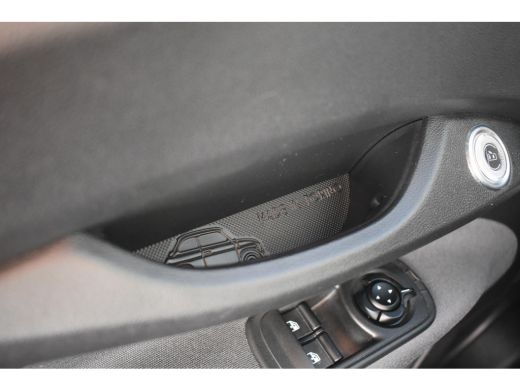 Fiat 500e 3+1 Icon 42 kWh 3 Fase | Navigatie | Climate Control | Dealeronderhouden | 16"LMV | Keyless-Start... ActivLease financial lease