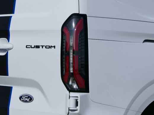 Ford Transit Custom 320 2.5 PHEV L2H1 Sport | 6 B&O speakers | Achteruitrijcamera | Apple Carplay/Android Auto|telefo... ActivLease financial lease