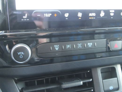 Ford Transit Custom 320 2.5 PHEV L2H1 Sport | 6 B&O speakers | Achteruitrijcamera | Apple Carplay/Android Auto|telefo... ActivLease financial lease