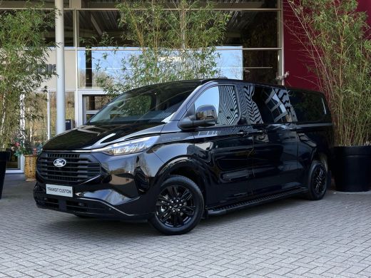 Ford Transit Custom 320 L2H1 Limited Black Platinum 233 pk PHEV Dubbel Cabine | Leer | Black PLatinum Pack | LED | 36... Ford Transit Custom 320 L2H1 Limited Black Platinum 233 pk PHEV Dubbel Cabine | Leer | Black PLatinum Pack | LED | 36...