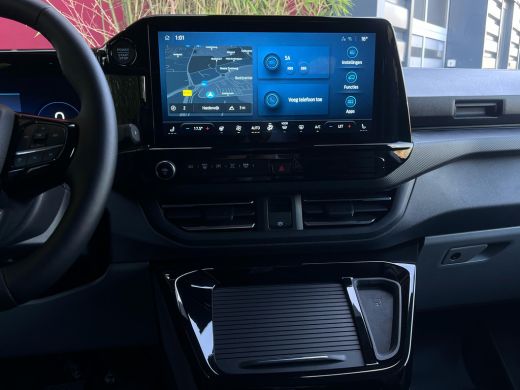 Ford Transit Custom 320 L2H1 Limited Black Platinum 233 pk PHEV Dubbel Cabine | Black PLatinum Pack | 0.99% Financial... ActivLease financial lease