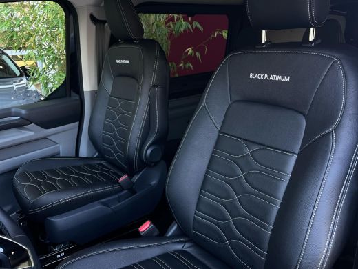 Ford Transit Custom 320 L2H1 Limited Black Platinum 233 pk PHEV Dubbel Cabine | Black PLatinum Pack | 0.99% Financial... ActivLease financial lease