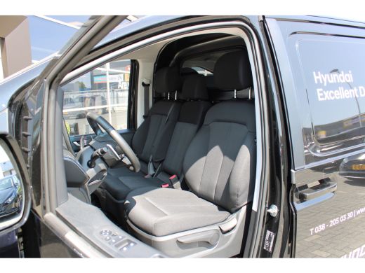 Hyundai Staria 1.6 T-GDI HEV | Demo| Dubbele schuifdeur | Airco | Navigatie | Cruise Control | Rijstrooksensor m... ActivLease financial lease