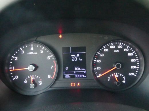 Kia Stonic 1.0 T-GDi 100PK DynamicLine | NAVI | 17'' LMV | CAMERA | ActivLease financial lease