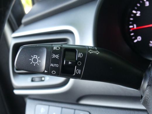 Kia Stonic 1.0 T-GDi 100PK DynamicLine | NAVI | 17'' LMV | CAMERA | ActivLease financial lease