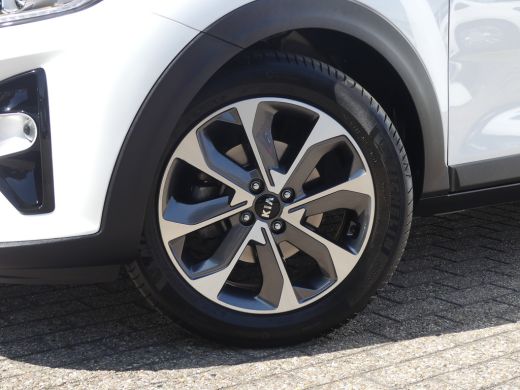 Kia Stonic 1.0 T-GDi 100PK DynamicLine | NAVI | 17'' LMV | CAMERA | ActivLease financial lease