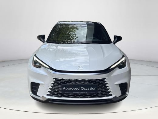 Lexus LBX Emotion 2WD | 06-10141018 Voor meer informatie ActivLease financial lease