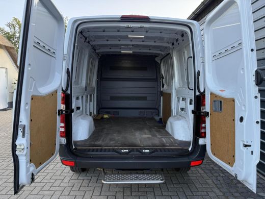 Mercedes-Benz Sprinter 211 2.2 CDI 325 Automaat Airco Euro 6 ActivLease financial lease