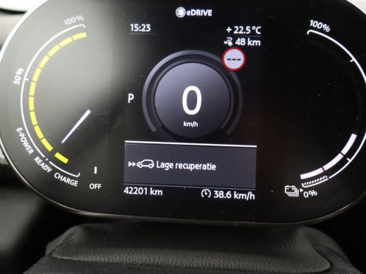 Mini Electric CHARGED 33 kWh + HEAD-UP | LED | HARMAN/KARDON | CAMERA | SPORTSTOELEN | APPLE CARPLAY | NAVIGATIE ActivLease financial lease
