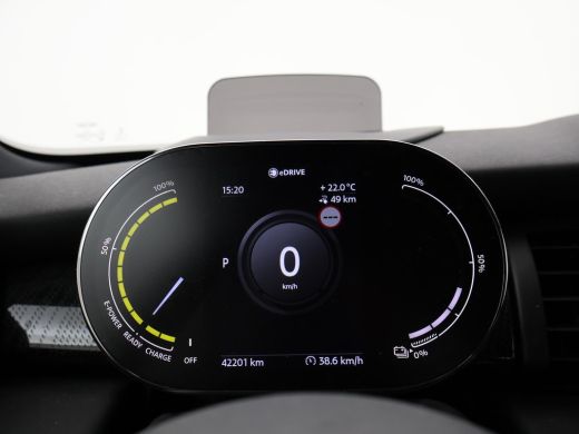 Mini Electric CHARGED 33 kWh + HEAD-UP | LED | HARMAN/KARDON | CAMERA | SPORTSTOELEN | APPLE CARPLAY | NAVIGATIE ActivLease financial lease