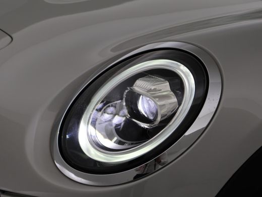 Mini Electric CHARGED 33 kWh + HEAD-UP | LED | HARMAN/KARDON | CAMERA | SPORTSTOELEN | APPLE CARPLAY | NAVIGATIE ActivLease financial lease