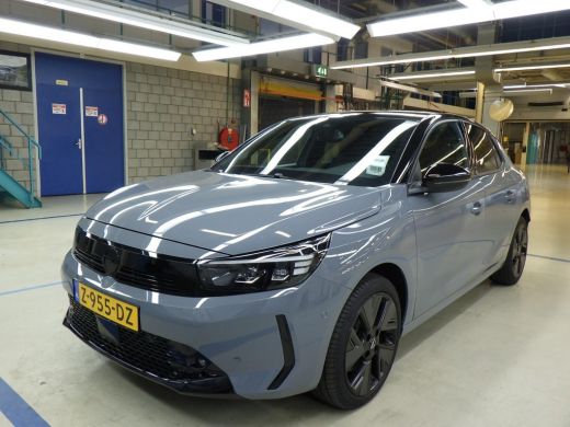 Opel Corsa-e Long Range GS 51 kWh Ultimate 3 Fase | Massage | Alcantara | Stuur/Stoelverwarming | Achteruitrij...