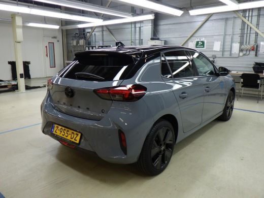 Opel Corsa-e Long Range GS 51 kWh Ultimate 3 Fase | Massage | Alcantara | Stuur/Stoelverwarming | Achteruitrij... ActivLease financial lease