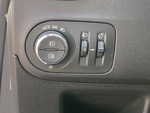 Opel Crossland X 1.2 Turbo Innovation Airco | Cruise Control | LMV 16" | Navi | PDC Achter | ActivLease financial lease