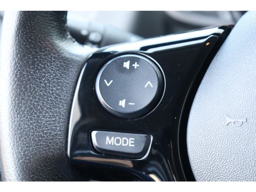 Peugeot 108 1.0 E-VTI 72PK 5-DRS ACTIVE / AIRCO / LED / BLUETOOTH / PACK PREMIUM / 1E EIGENAAR !! ActivLease financial lease