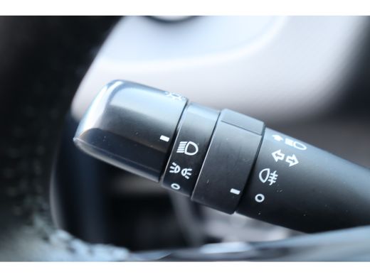 Peugeot 108 1.0 E-VTI 72PK 5-DRS ACTIVE / AIRCO / LED / BLUETOOTH / PACK PREMIUM / 1E EIGENAAR !! ActivLease financial lease