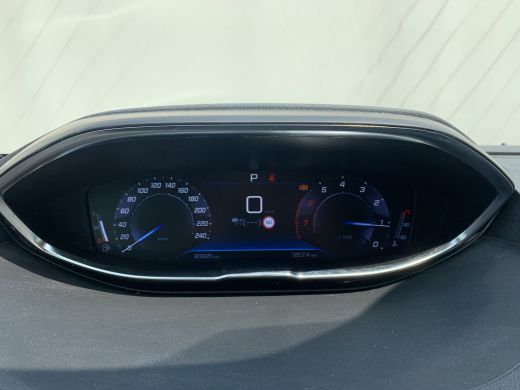Peugeot 3008 1.2 PureTech Blue Lease Premium Airco | Camera | Cruise | Pdc V&A | Stoelverwarming | Elektrische... ActivLease financial lease