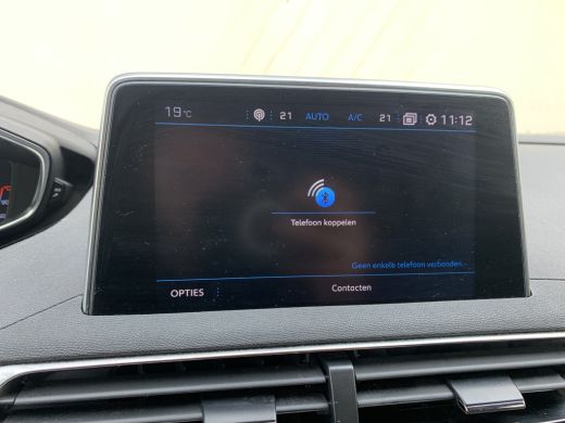 Peugeot 3008 1.2 PureTech Blue Lease Premium Airco | Camera | Cruise | Pdc V&A | Stoelverwarming | Elektrische... ActivLease financial lease