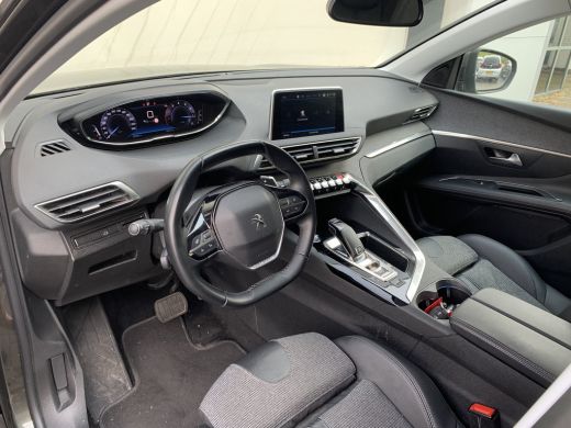 Peugeot 3008 1.2 PureTech Blue Lease Premium Airco | Camera | Cruise | Pdc V&A | Stoelverwarming | Elektrische... ActivLease financial lease