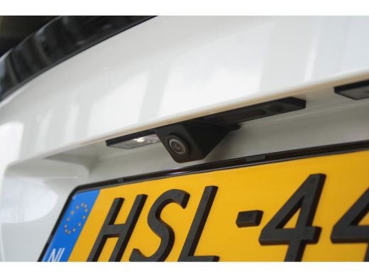 Peugeot 3008 1.6 HYbrid 225-PK Allure Pack Business AUTOMAAT | PARKEERCAMERA | NAVI | CARPLAY | FULL LED KOPLA... ActivLease financial lease