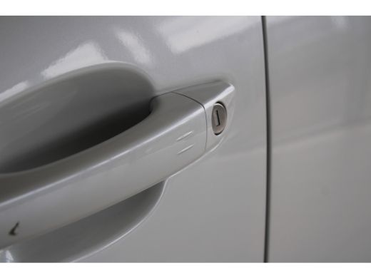 Peugeot 3008 1.6 HYbrid 225-PK Allure Pack Business AUTOMAAT | PARKEERCAMERA | NAVI | CARPLAY | FULL LED KOPLA... ActivLease financial lease