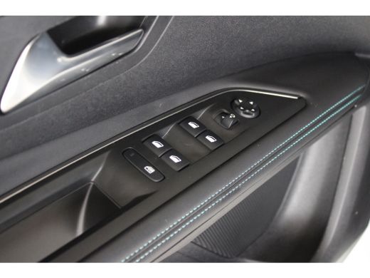 Peugeot 3008 1.6 HYbrid 225-PK Allure Pack Business AUTOMAAT | PARKEERCAMERA | NAVI | CARPLAY | FULL LED KOPLA... ActivLease financial lease
