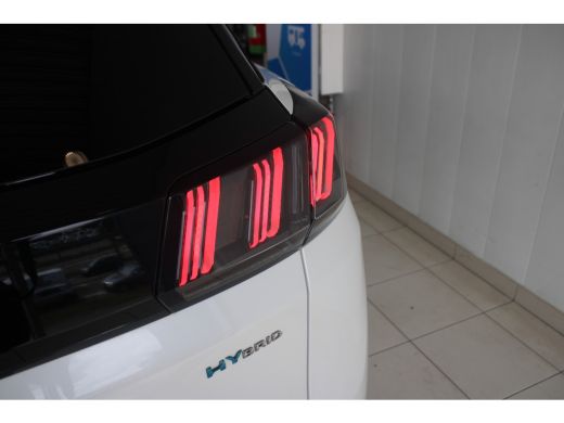 Peugeot 3008 1.6 HYbrid 225-PK Allure Pack Business AUTOMAAT | PARKEERCAMERA | NAVI | CARPLAY | FULL LED KOPLA... ActivLease financial lease