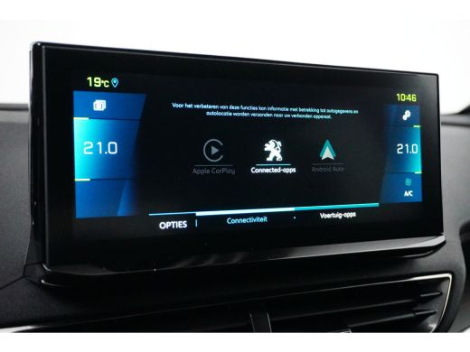 Peugeot 3008 1.6 HYRBRID 225PK GT BLACK PACK AUTOMAAT / NAVI / LEDER / CLIMA / PDC / 19" LMV / CAMERA V+A / AG... ActivLease financial lease