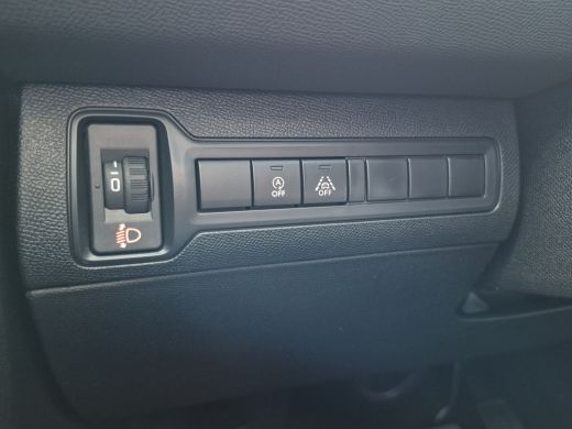 Peugeot 308 1.2 PureTech Blue Lease Premium AUTOMAAT | Panoramadak | Achteruitrijcamera | Airco (automatisch)... ActivLease financial lease