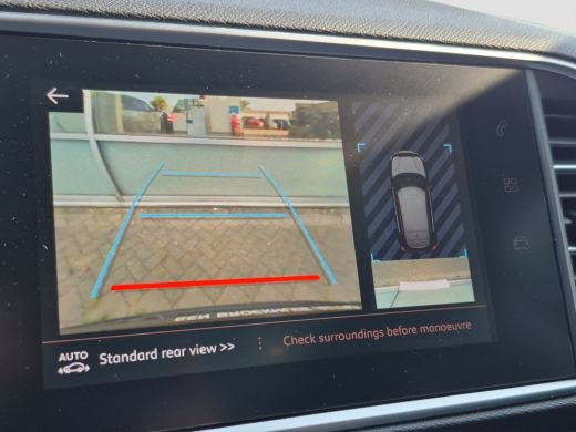 Peugeot 308 1.2 PureTech Blue Lease Premium AUTOMAAT | Panoramadak | Achteruitrijcamera | Airco (automatisch)... ActivLease financial lease