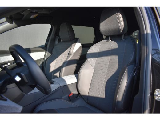 Peugeot 5008 1.2 Hybrid 136 Allure 7p. Automaat DEMO-DEAL! | 360 Camera | Drive Assist Pack | Panoramic Naviga... ActivLease financial lease