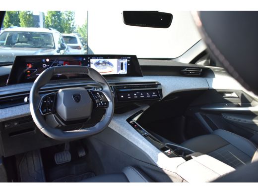 Peugeot 5008 1.2 Hybrid 136 Allure 7p. Automaat DEMO-DEAL! | 360 Camera | Drive Assist Pack | Panoramic Naviga... ActivLease financial lease