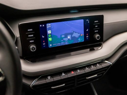 Skoda Octavia 1.0 e-TSI Sport Automaat (APPLE CARPLAY, GROOT NAVI, CAMERA, GETINT GLAS, SPORTSTOELEN, STOELVERW... ActivLease financial lease