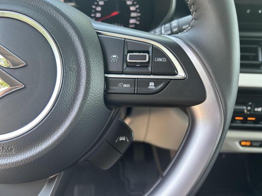 Suzuki Swift 1.2 Select Smart Hybrid ActivLease financial lease