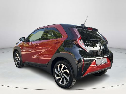 Toyota Aygo 1.0 VVT-i S-CVT Pulse ActivLease financial lease