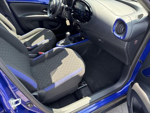 Toyota Aygo 1.0 VVT-i S-CVT Pulse | Navigatie | Apple CarPlay/Android auto | Achteruitrijcamera | Verwarmde v... ActivLease financial lease