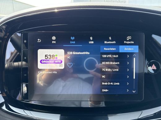 Toyota Aygo 1.0 VVT-i S-CVT Pulse | Navigatie | Apple CarPlay/Android auto | Achteruitrijcamera | Verwarmde v... ActivLease financial lease