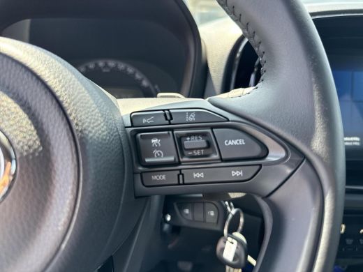 Toyota Aygo 1.0 VVT-i S-CVT Pulse | Navigatie | Apple CarPlay/Android auto | Achteruitrijcamera | Verwarmde v... ActivLease financial lease